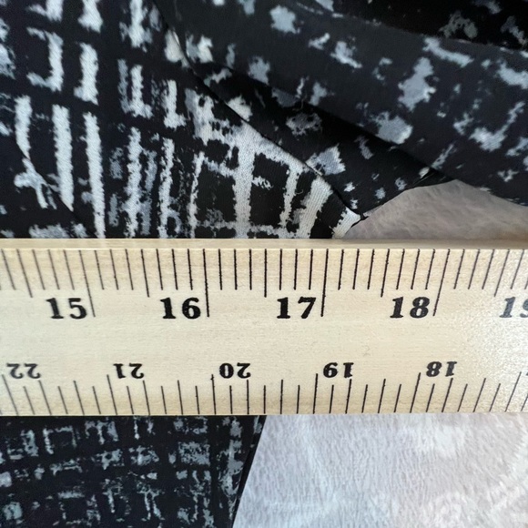 KAREN KANE BLACK GRAY WHITE PRINT LONG SLEEVE DRESS COMFORTABLE BEAUTIFUL EUC M - Picture 11 of 11